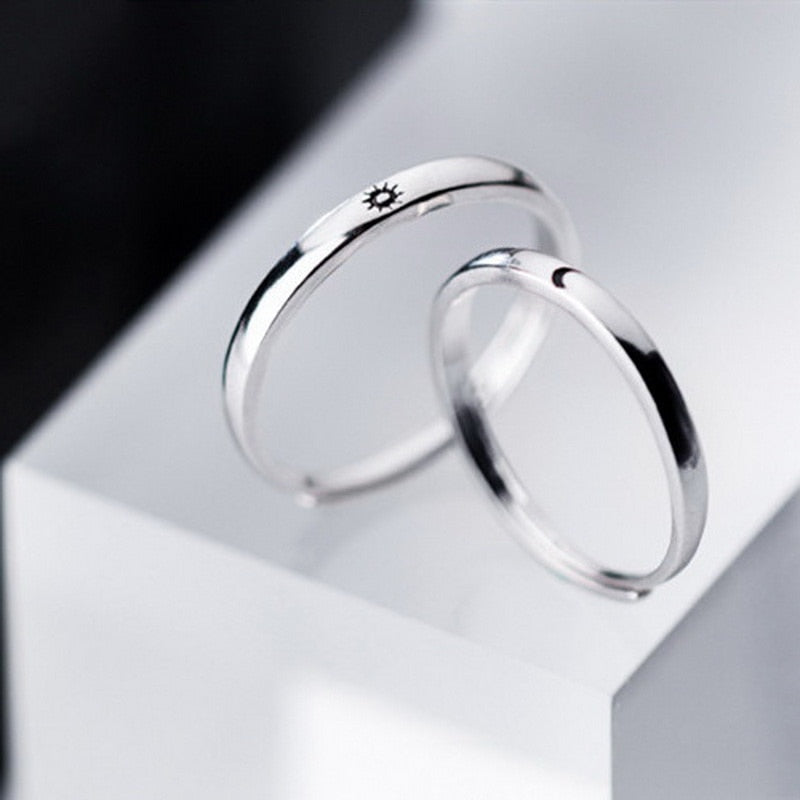 2 Pcs Silver Color Couple Fashion Wedding Bride Bridegroom Jewelry Sun Moon Rings Set - lecapmode