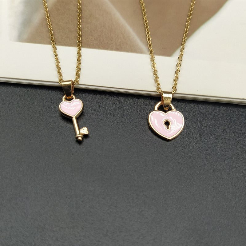 2 pcs Couple Necklace Fashion Key Lock Pendant Fashion Heart Jewelry - lecapmode