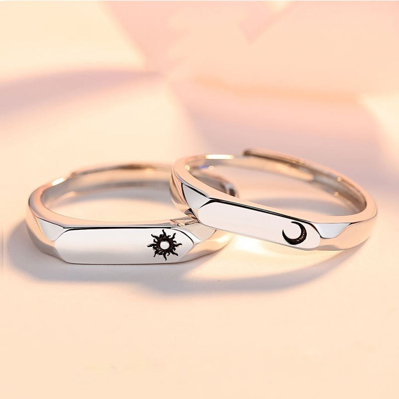 2 Pcs Silver Color Couple Fashion Wedding Bride Bridegroom Jewelry Sun Moon Rings Set - lecapmode