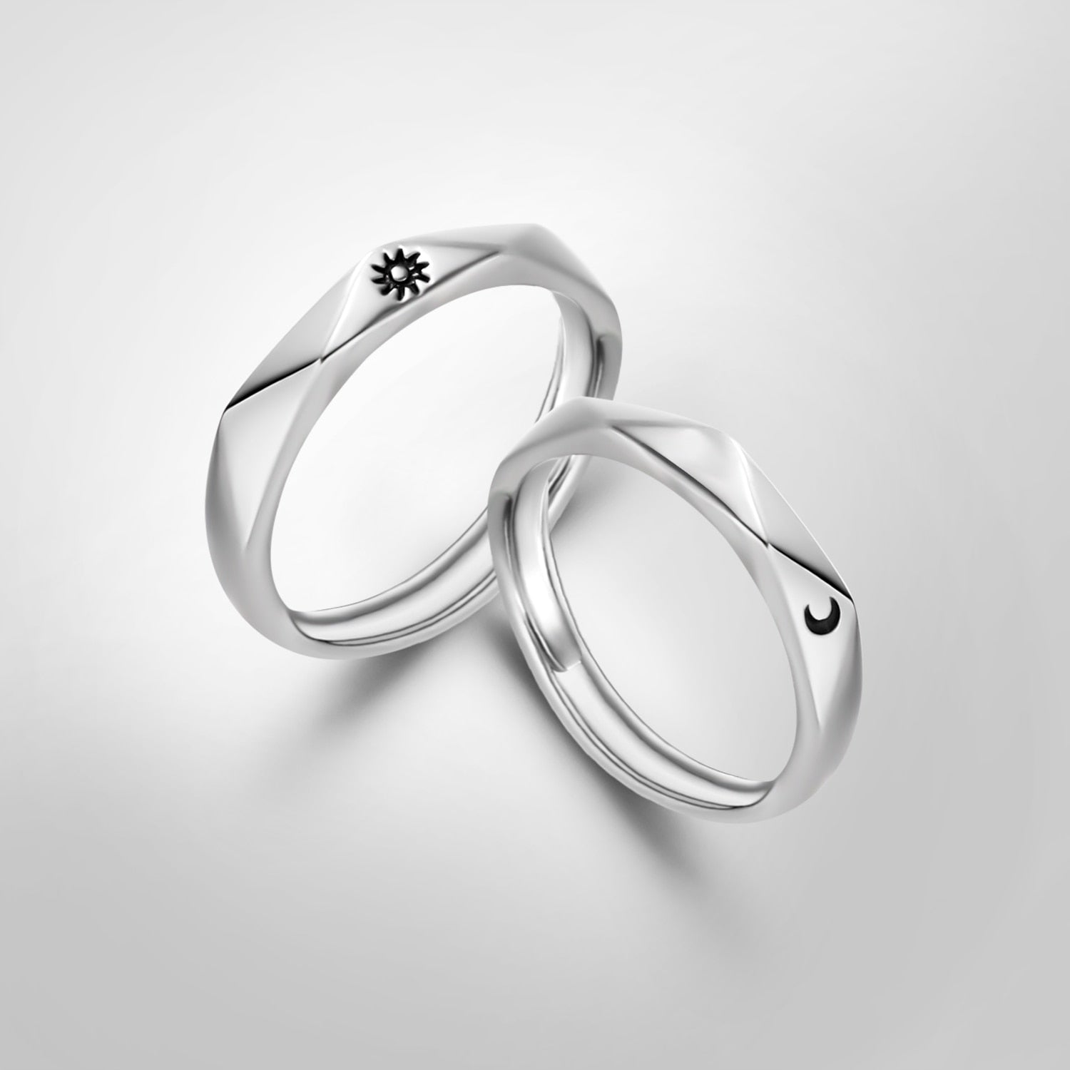 2 Pcs Silver Color Couple Fashion Wedding Bride Bridegroom Jewelry Sun Moon Rings Set - lecapmode