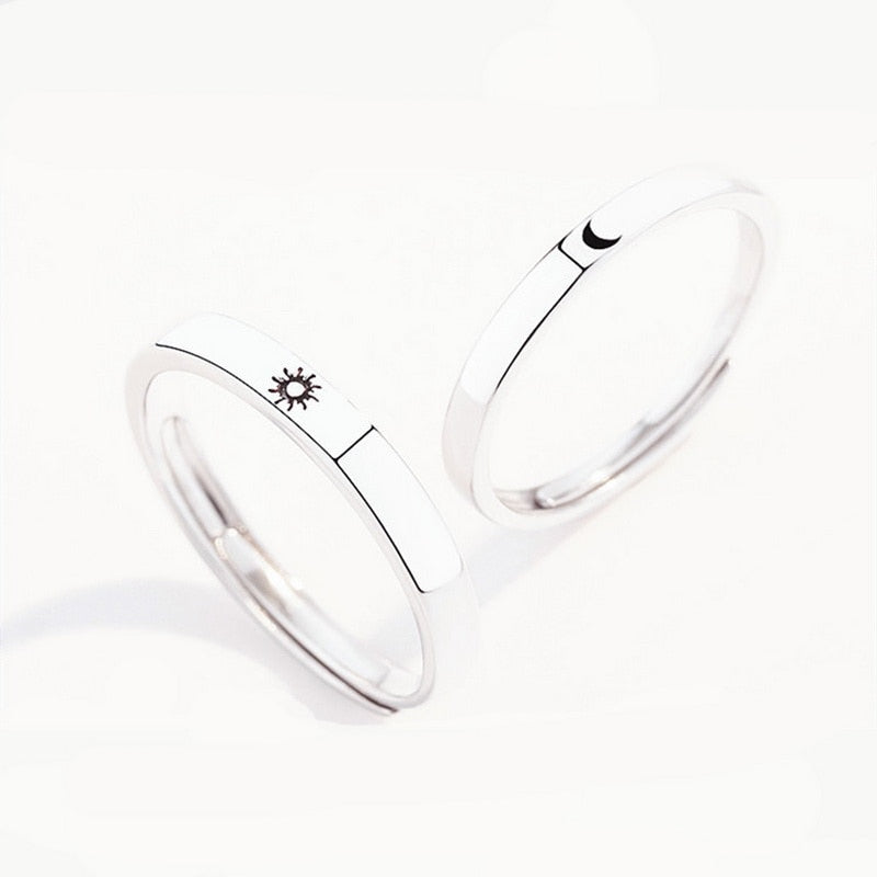 2 Pcs Silver Color Couple Fashion Wedding Bride Bridegroom Jewelry Sun Moon Rings Set - lecapmode