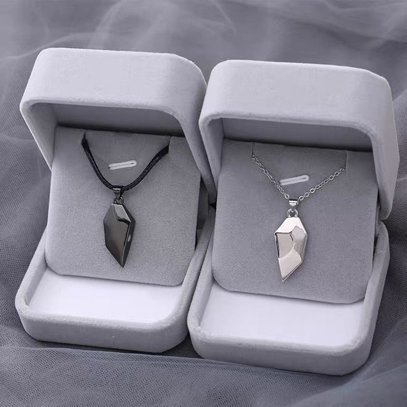 1Pair Magnetic Couple Heart Pendant Necklace For Men Women Gift - lecapmode